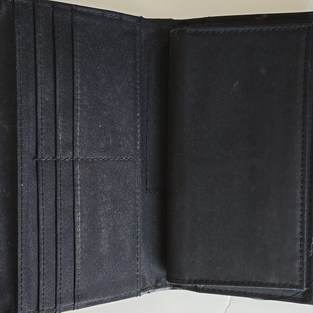 Chaps Houndstooth Wallet Medium Size - image 6